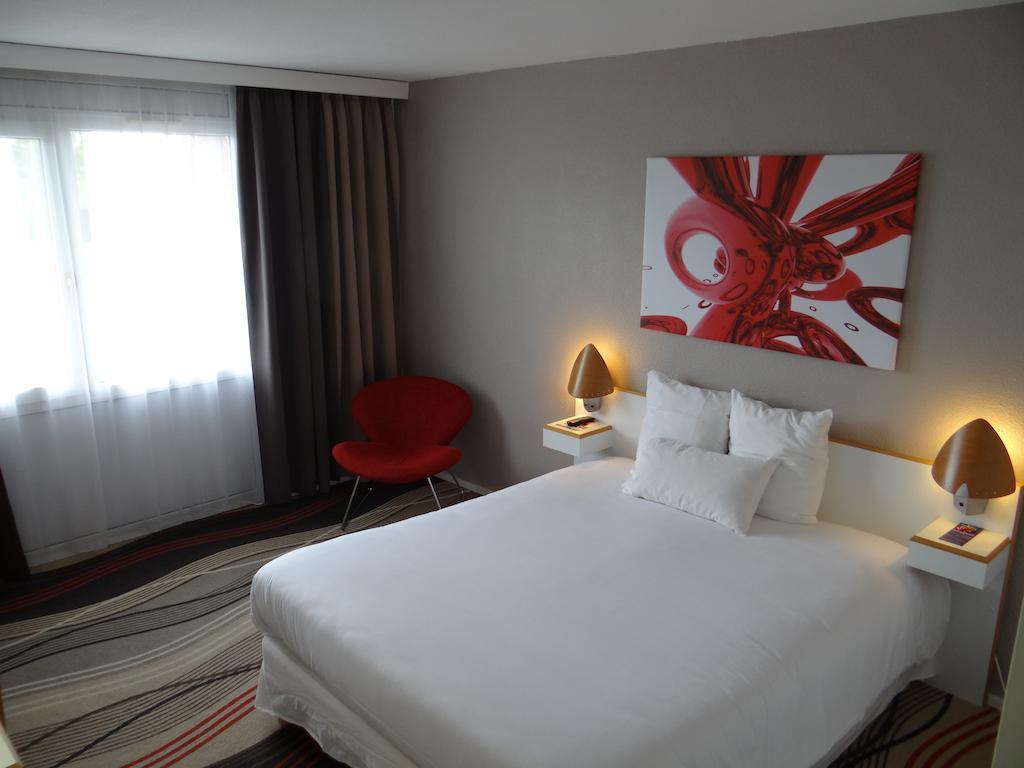 Hotel Campanile Nord - Barberey 3*