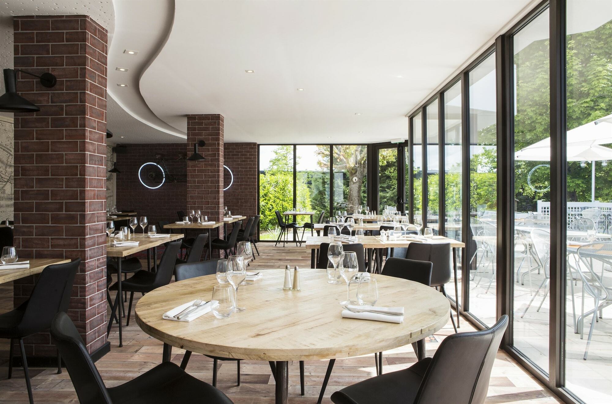 Hotel Campanile Nord - Barberey Troyes